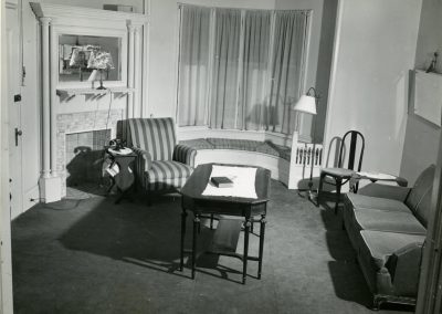 57-historic_41-b_w-sitting-room-min